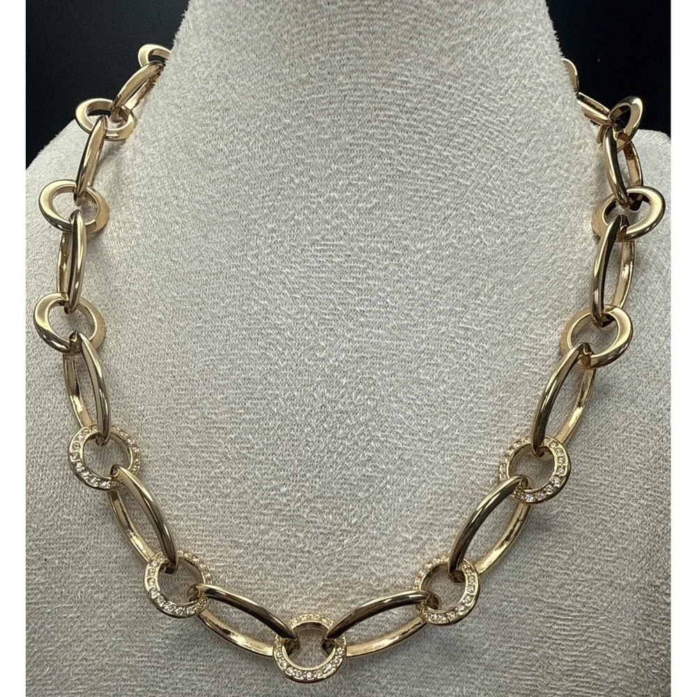 Gold Tone 3 Piece Jewelry Set Chain Lock Necklace, Earrings, 18KGE Bracelet NOS